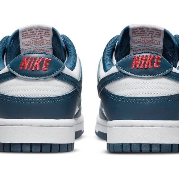 Dunk Low Valerian Blue - Picture 2 of 2